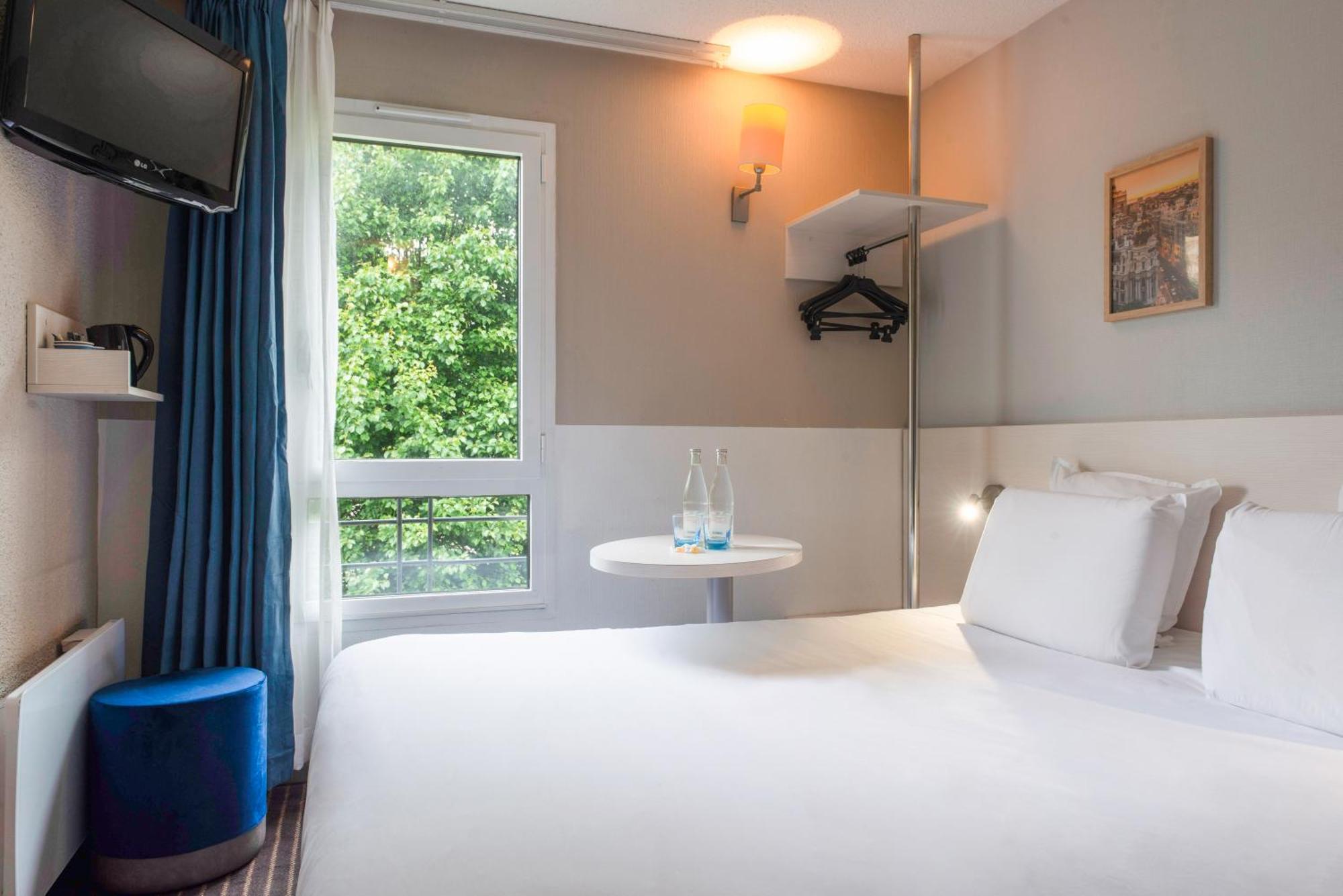 Hotel Kyriad Dieppe Saint-Aubin-sur-Scie Exterior foto
